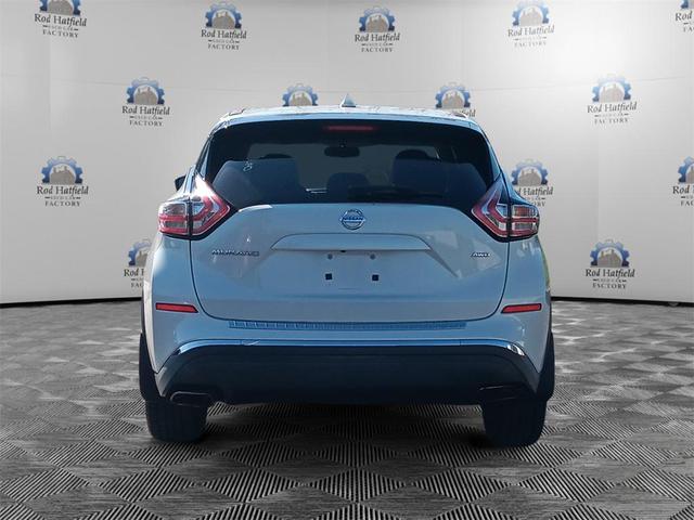 Photo of 2017 Pearl White Nissan Murano