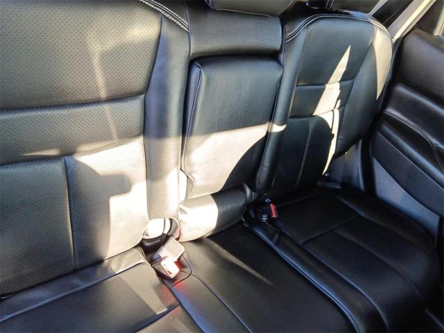 Photo of 2017 Pearl White Nissan Murano