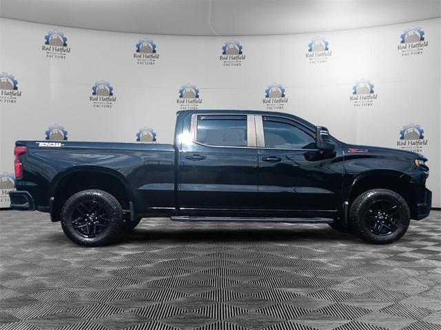 Photo of 2020 Black Chevrolet Silverado 1500