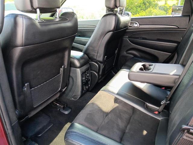 Photo of 2019 Velvet Red Pearlcoat Jeep Grand Cherokee