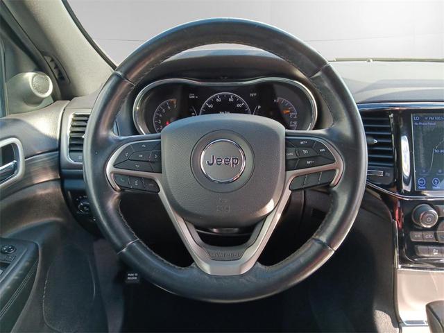 Photo of 2019 Velvet Red Pearlcoat Jeep Grand Cherokee