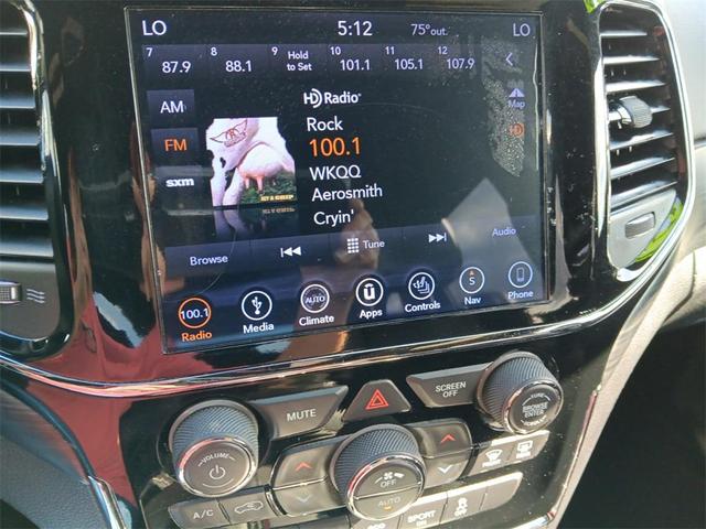 Photo of 2019 Velvet Red Pearlcoat Jeep Grand Cherokee