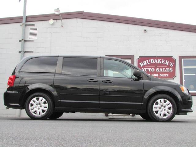Photo of 2017 Black Dodge Grand Caravan