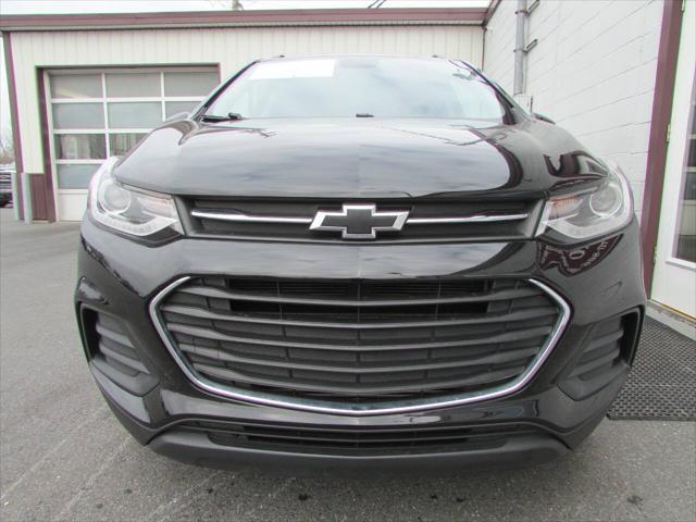 Photo of 2022 Black Chevrolet Trax