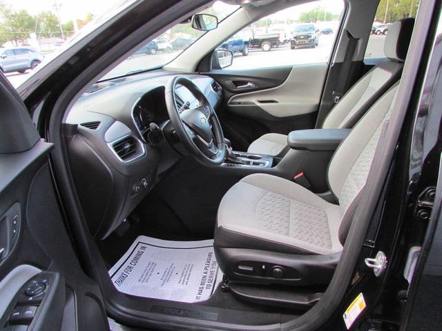 Photo of 2024 Black Chevrolet Equinox