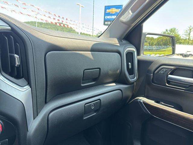 Photo of 2021 Summit White GMC Sierra 1500