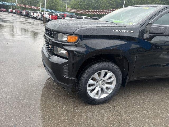 Photo of 2019 Black Chevrolet Silverado 1500