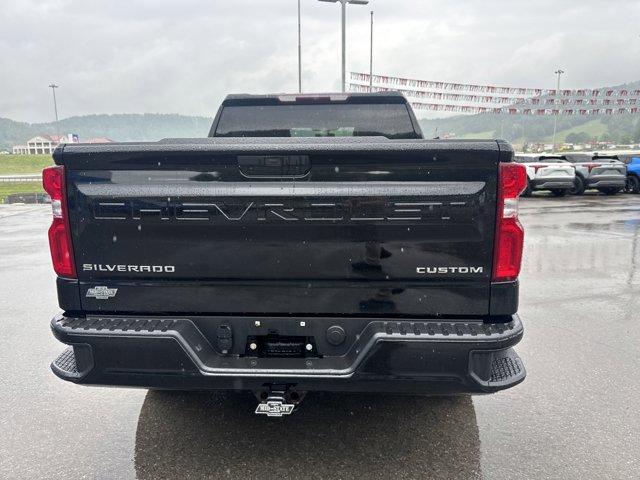 Photo of 2019 Black Chevrolet Silverado 1500
