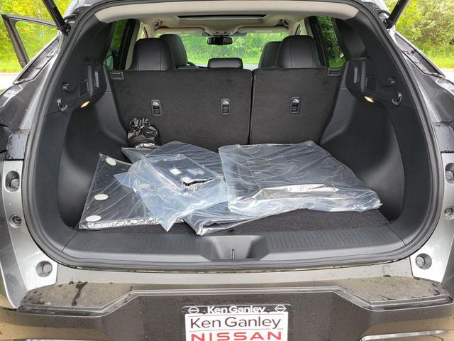 Photo of 2025 Gun Metallic Nissan Murano