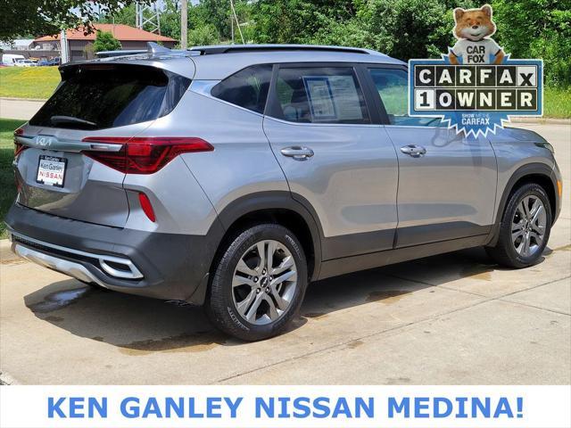 Photo of 2022 Steel Gray Kia Seltos