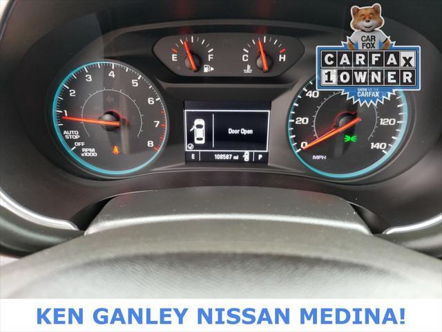 Photo of 2019 Mosaic Black Metallic Chevrolet Malibu