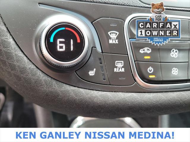 Photo of 2019 Mosaic Black Metallic Chevrolet Malibu