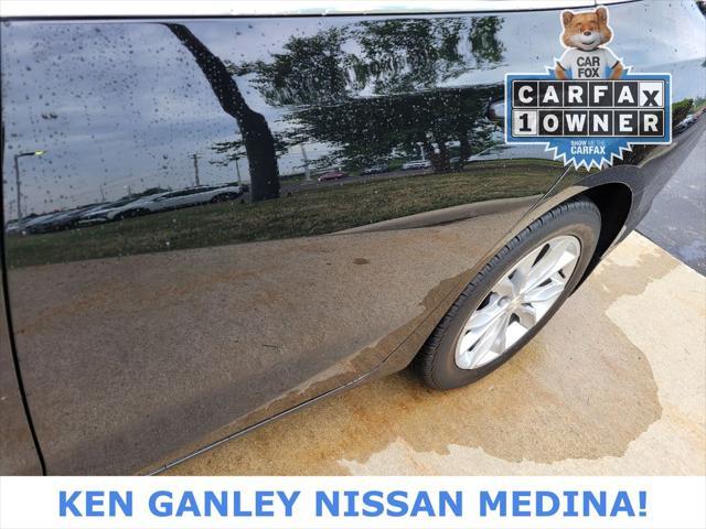 Photo of 2019 Mosaic Black Metallic Chevrolet Malibu