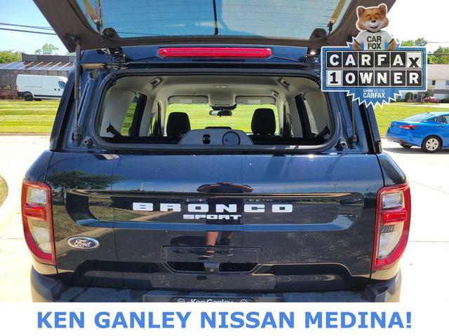 Photo of 2022 Alto Blue Metallic Tinted Clearcoat Ford Bronco Sport
