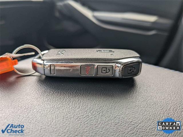 Photo of 2023 Gravity Gray Kia Seltos