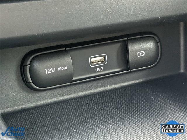 Photo of 2023 Gravity Gray Kia Seltos