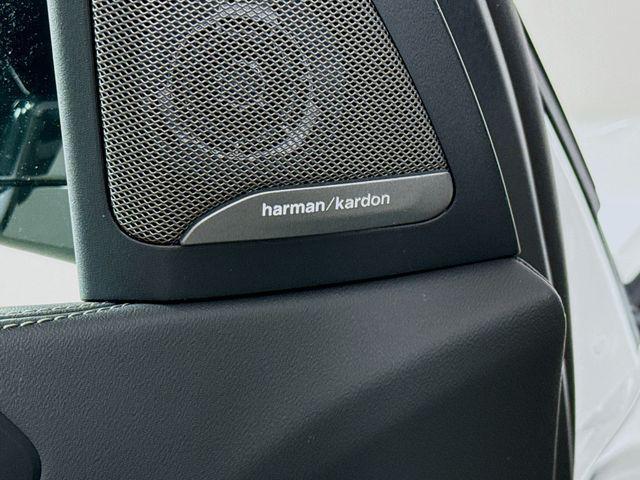 Photo of 2026 Mineral White Metallic BMW X5
