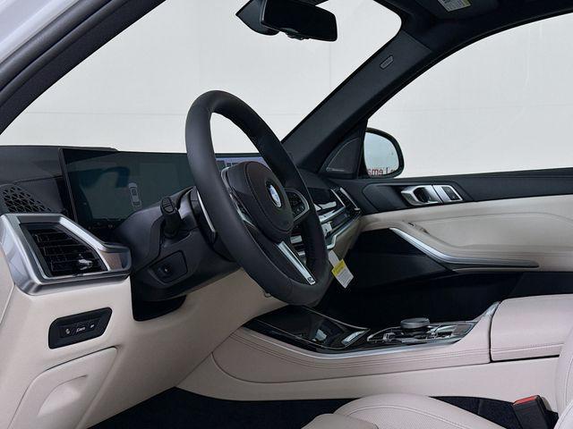 Photo of 2026 Mineral White Metallic BMW X5