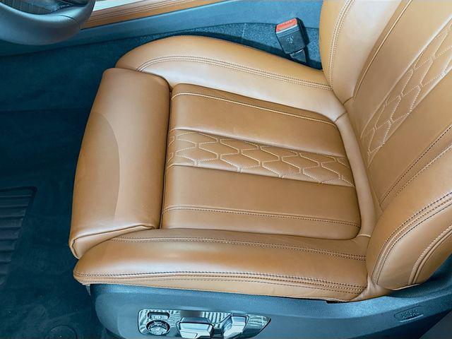 Photo of 2023 Sparkling Copper Metallic BMW X7