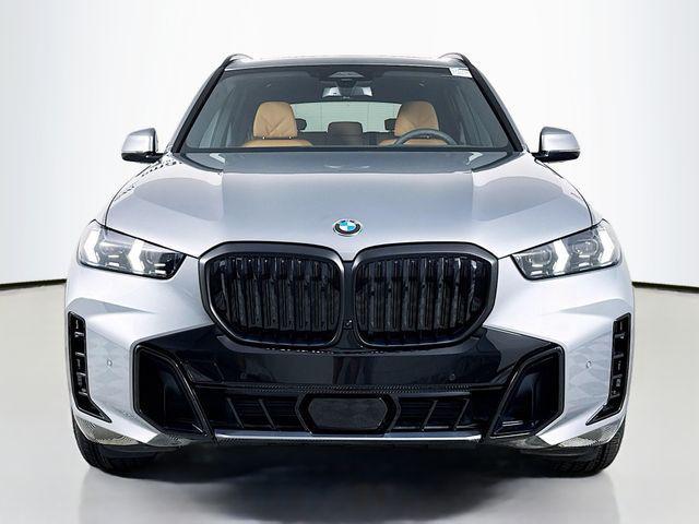 Photo of 2026 Skyscraper Grey Metallic BMW X5