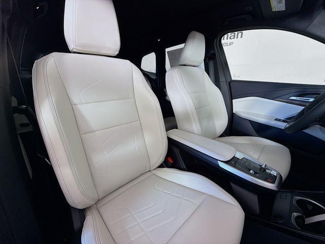 Photo of 2026 C7r BMW X1