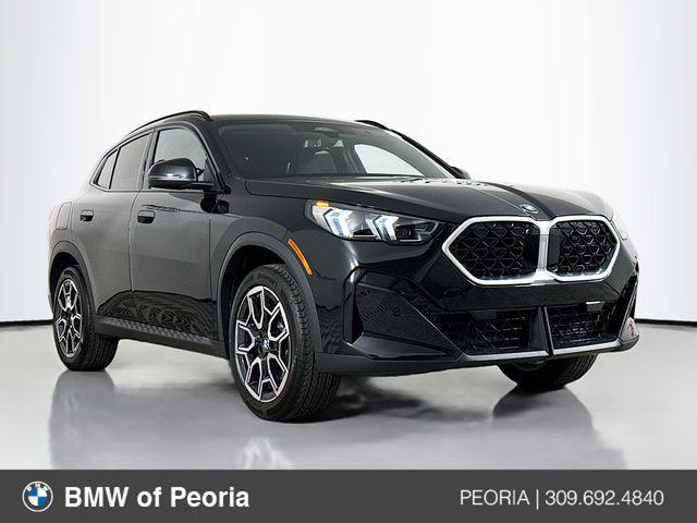 Photo of 2025 Black Sapphire Metallic BMW X2