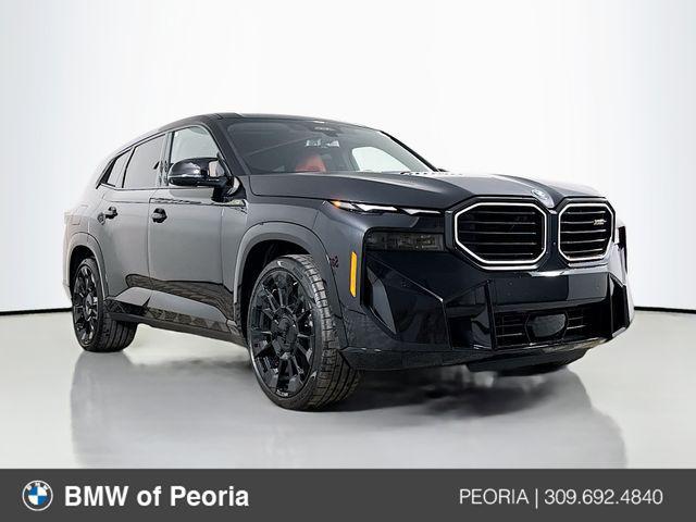 2025 BMW Xm