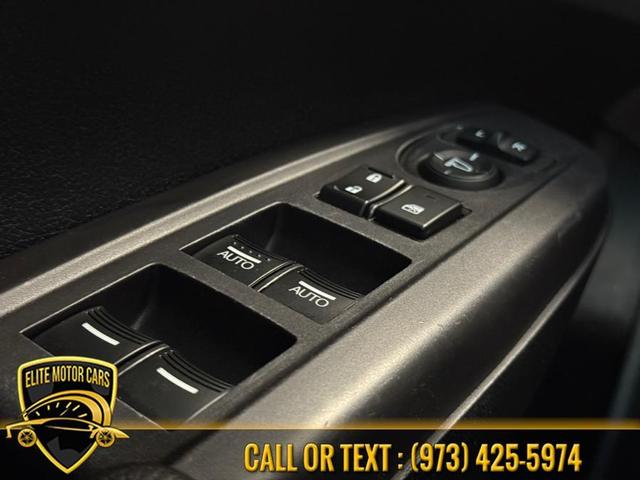 Photo of 2014 Crystal Black Pearl Acura RDX