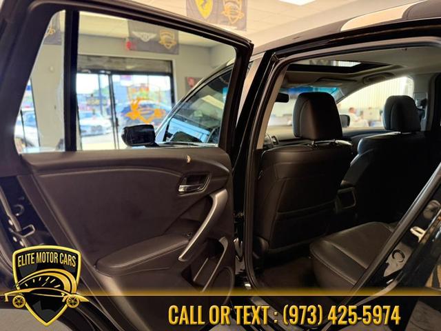 Photo of 2014 Crystal Black Pearl Acura RDX