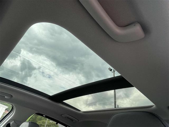 Photo of 2025 Aero Silver Hyundai SONATA Hybrid