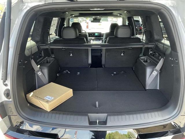 Photo of 2025 Shimmering Silver Hyundai SANTA FE