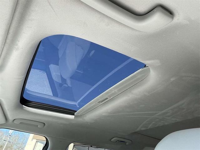 Photo of 2025 Shimmering Silver Hyundai SANTA FE