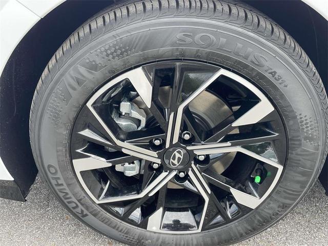 Photo of 2025 Serenity White Hyundai SONATA