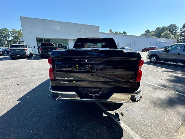 Photo of 2020 Black Chevrolet Silverado 1500