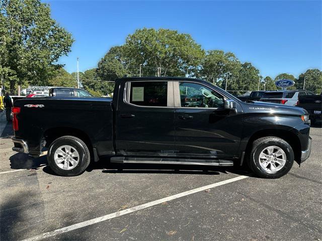 Photo of 2020 Black Chevrolet Silverado 1500
