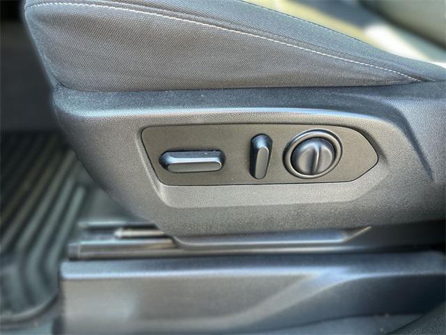 Photo of 2020 Black Chevrolet Silverado 1500