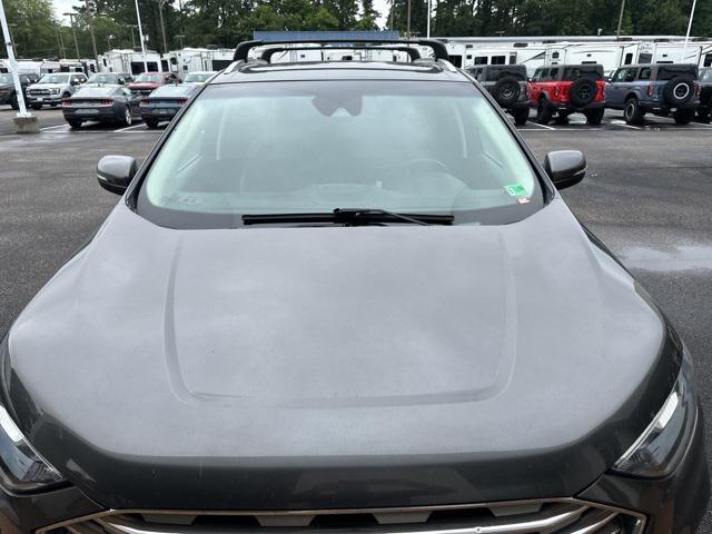 Photo of 2019 Magnetic Ford Edge