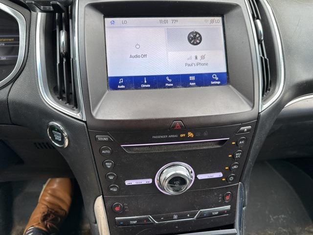 Photo of 2019 Magnetic Ford Edge
