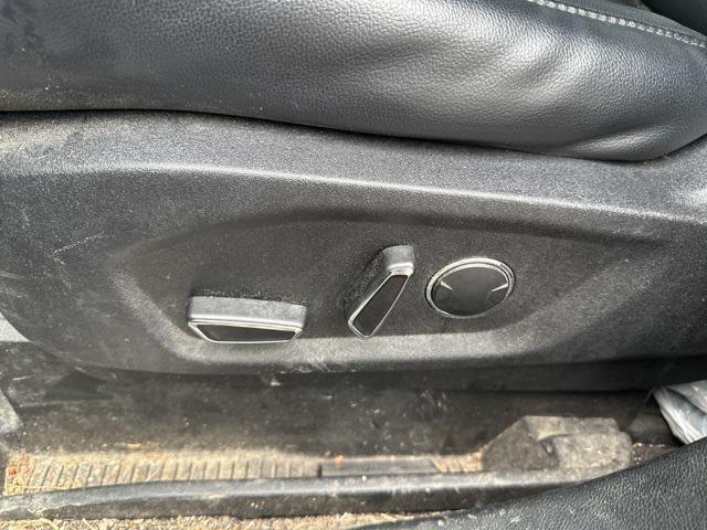 Photo of 2019 Magnetic Ford Edge
