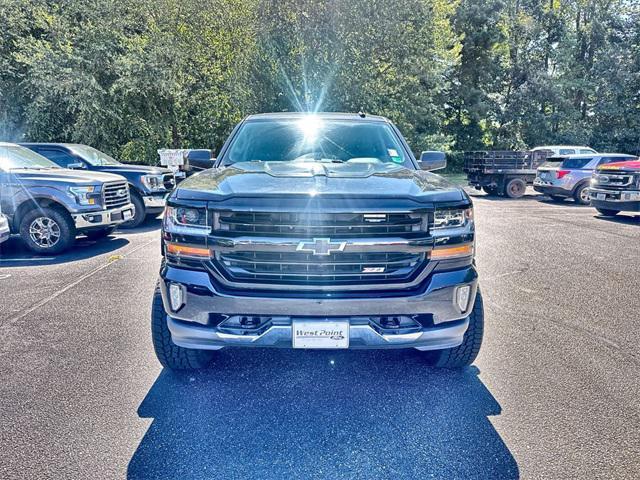 Photo of 2018 Black Chevrolet Silverado 1500