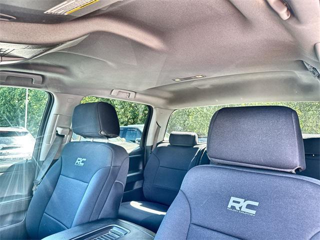 Photo of 2018 Black Chevrolet Silverado 1500