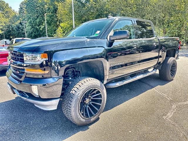 Photo of 2018 Black Chevrolet Silverado 1500