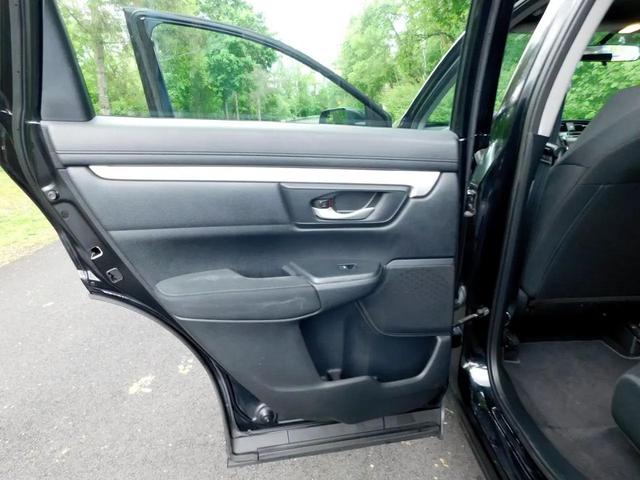 Photo of 2017 Black Honda CR-V
