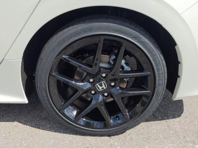 Photo of 2025 Platinum White Honda Civic Hybrid