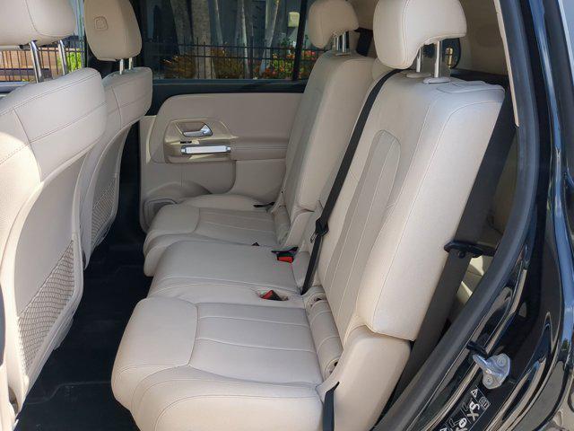 Photo of 2021 Black Mercedes-Benz GLB 250