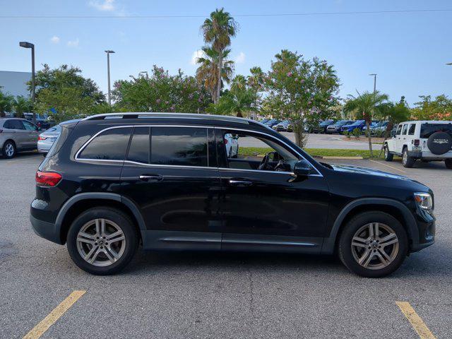 Photo of 2021 Black Mercedes-Benz GLB 250