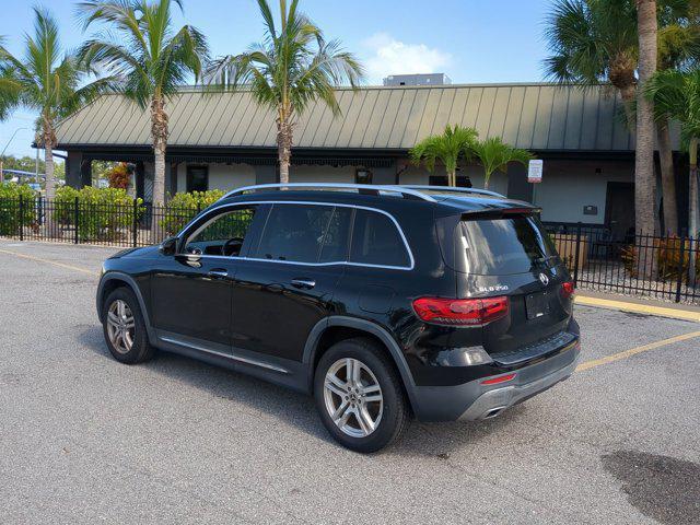 Photo of 2021 Black Mercedes-Benz GLB 250