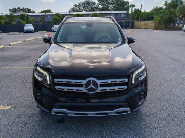 Photo of 2021 Black Mercedes-Benz GLB 250