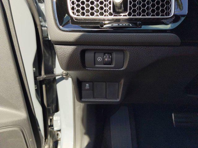 Photo of 2025 Platinum Honda Civic