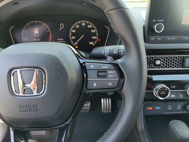 Photo of 2025 Platinum Honda Civic